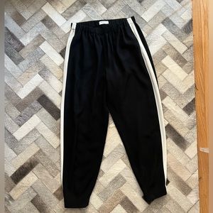 Aritzia Babaton Black with White Stripe Jogger